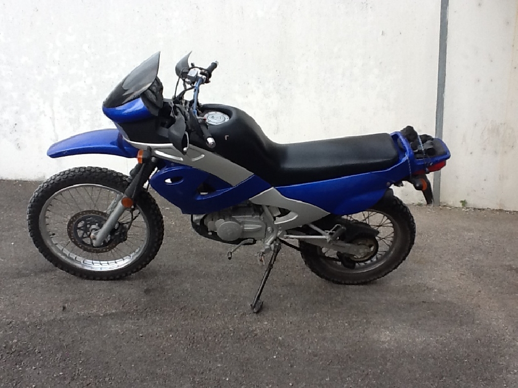 KYMCO Striker 125  2000 photo 3