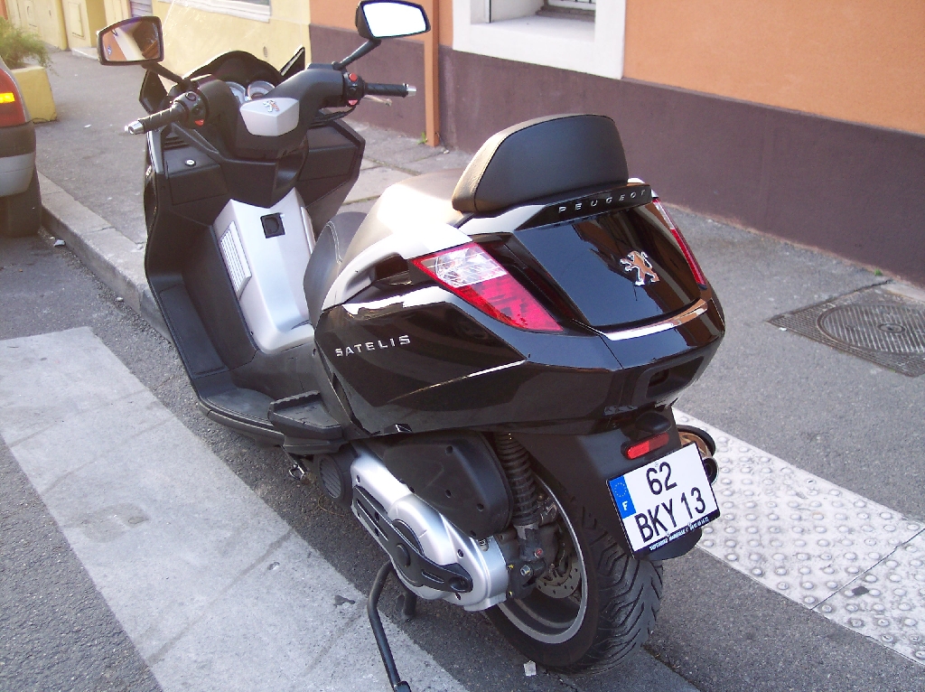PEUGEOT Satelis 500  2008 photo 3
