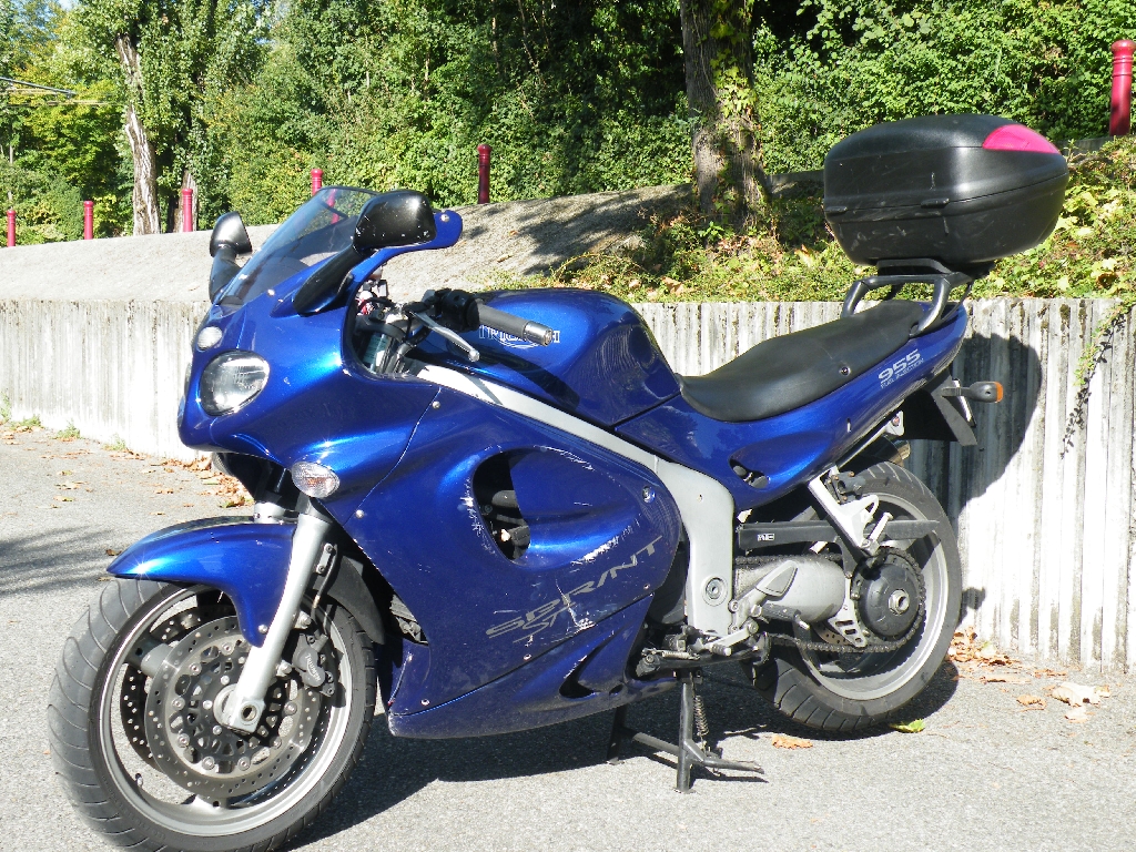 TRIUMPH Sprint 955 ST 2001 photo 2