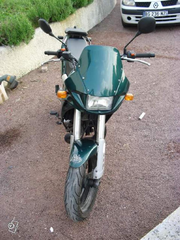 CAGIVA Supercity 125  2000 photo 3