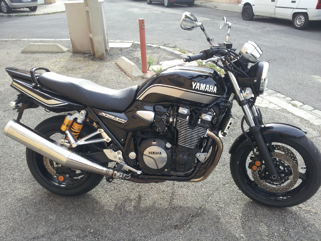 YAMAHA XJR 1300  2011 photo 2