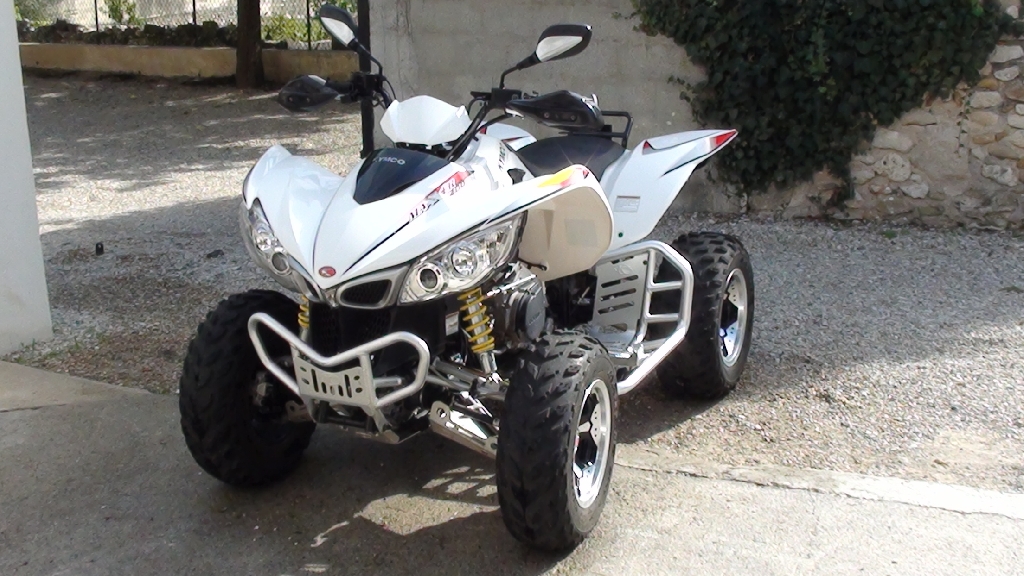 quad kymco 600