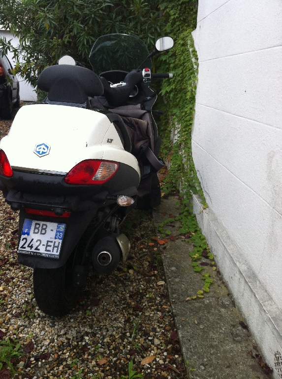 PIAGGIO MP3 300 SPORT 2010 photo 3