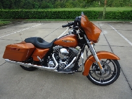 Moto occasion : HARLEY-DAVIDSON Street Glide 