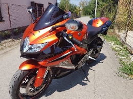 SUZUKI GSX-R 600 K6