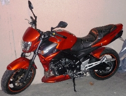 Moto occasion : SUZUKI GSR 600 