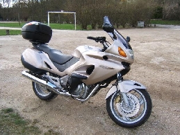 Moto occasion : HONDA NT 650 Deauville 