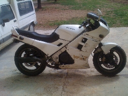 Moto occasion : HONDA VFR 750 