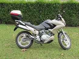 Moto occasion : HONDA XL 125 Varadero Deluxe