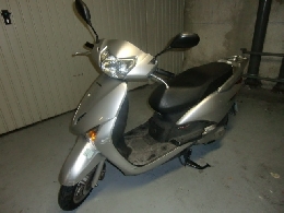 Scooter occasion : HONDA SCV 110 Lead 