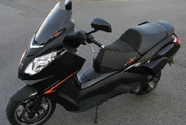 Scooter occasion : PEUGEOT Satelis 125 blacksat executive