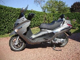 Scooter occasion : PIAGGIO Xevo 125 