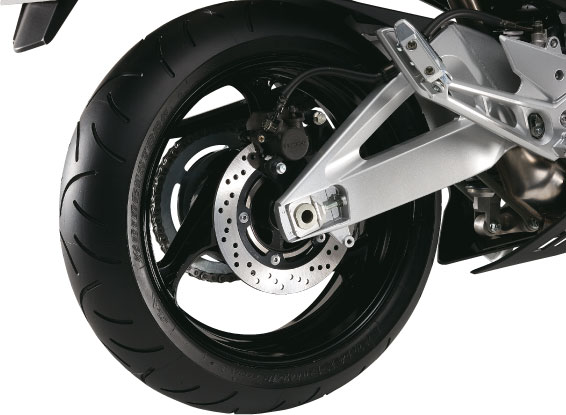 SUZUKI GSR 600  2011 photo 5