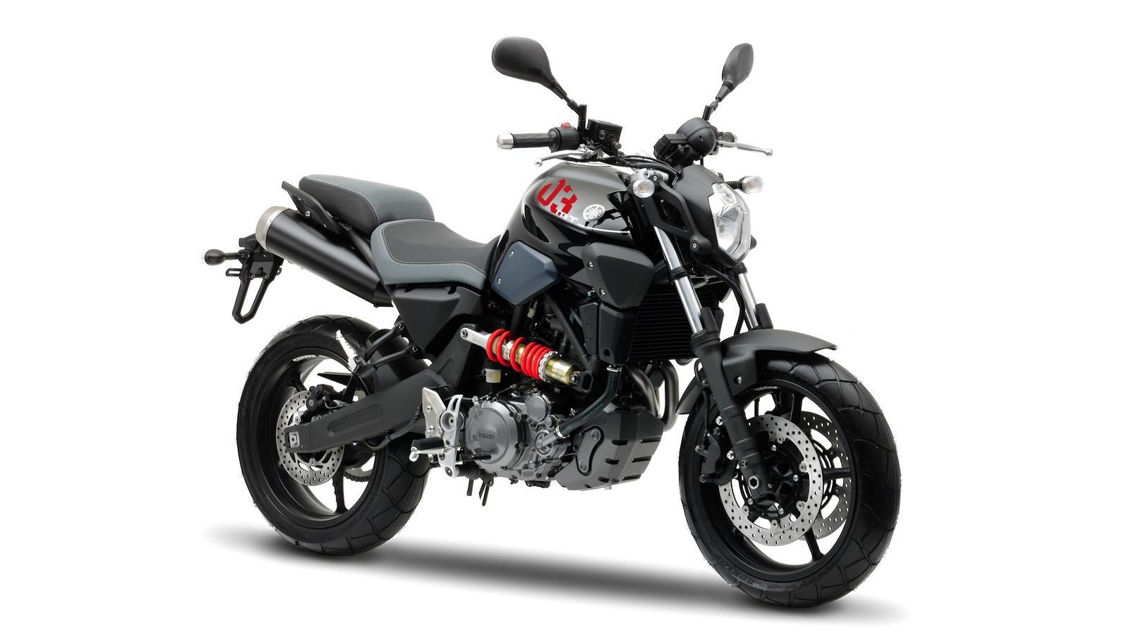 YAMAHA MT-03  2011 photo 5