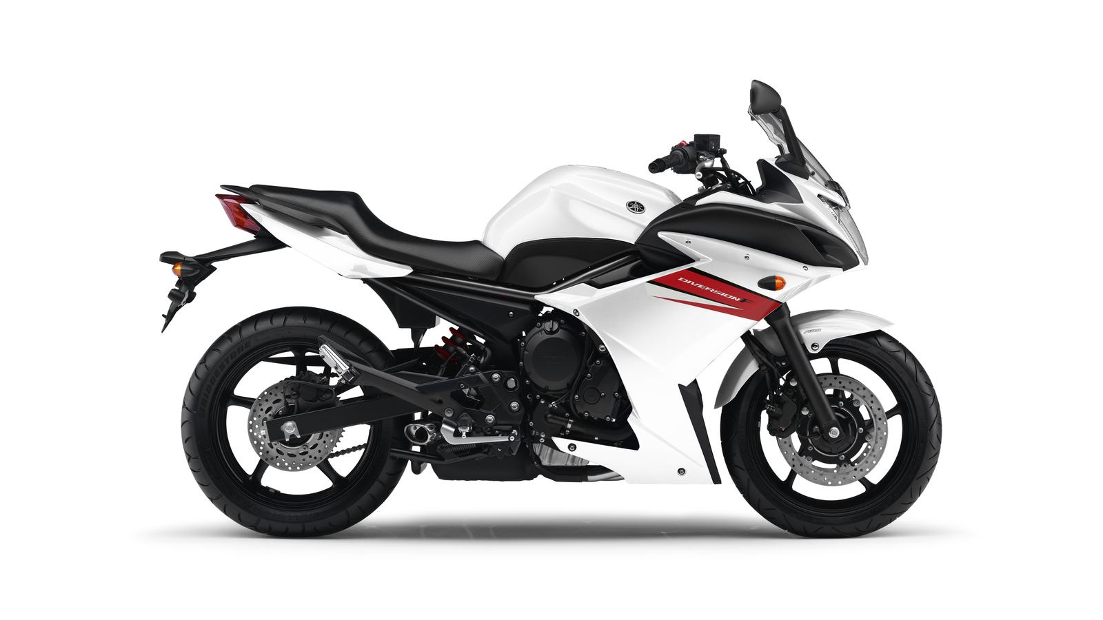 YAMAHA XJ6 Diversion F  2011 photo 2